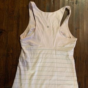 Lululemon Relaxed Fit Tank Top Size 4